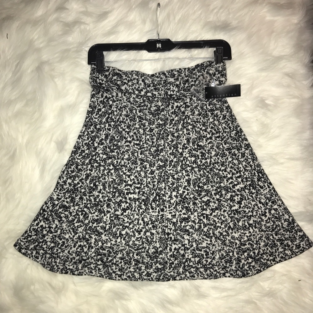Black & White Static Print Skirt